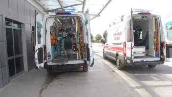 Beyşehir'de korkutan iki kaza: 4 yaşındaki çocuk yaralandı