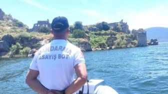 Bafa Gölü'nde biyokaçakçılara savaş açan jandarma, ekosistemi koruma çalışmalarını sürdürüyor