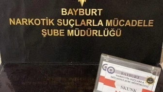 Bayburt'ta uyuşturucu baskını: İki şüpheli gözaltında