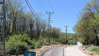 Kocaeli Büyükşehir Belediyesi'nden 3500 metrelik yol onarımıyla vatandaşların ulaşım konforu artırılıyor