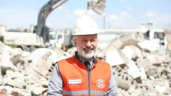 Başkan Çolakbayrakdar'dan dev adım: Gecekondular yıkılıyor, yeni yollar geliyor