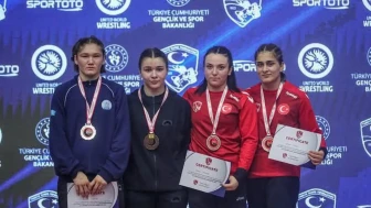 Taşoluk Belediyesi Spor Kulübü'nden uluslararası zafer: U17 Zafer Kupası'nda 3 madalya ile gururlandırdı