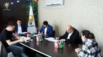 AK Parti Eskişehir'de Halk Günü buluşmalarıyla vatandaşla buluşuyor