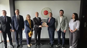 Kocaeli Sanayi Odası'nın heyeti: Hong Kong ve Çin'deki fuarlarda yeni iş fırsatları aradı