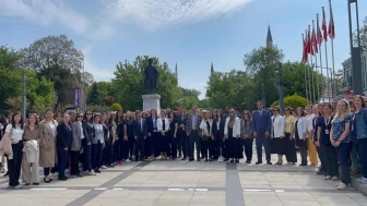 Edirne'de sağlık kahramanları unutulmadı: Hemşireler haftası ve ebeler günü dolayısıyla tören düzenlendi
