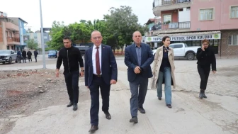 Yol yenileme çalışmaları hız kazandı: Turgutlu'da mahalleler yeniden şekilleniyor