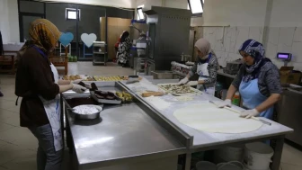Kadın Kooperatifi, el emeğini sofralara taşıyor: Doğal ürünlerle ekonomik bağımsızlık sağlanıyor