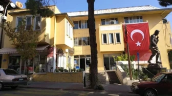 Buldan Belediyesi 2.7 milyon liralık taşınmaz satışını açık artırmaya çıkarıyor