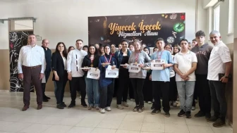 Köşk ilçesinde lise öğrencileri tatlı yarışı düzenledi! Dereceye girenler ödüllerle taçlandırıldı