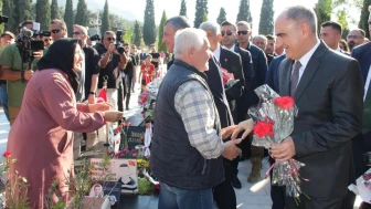 Soma maden faciasının 11. yılı... Şehit madenciler anıldı, acı kayıplar unutulmadı