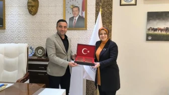 AK Parti'den Malatya'ya çıkarma: Yerel yönetim sorunları ve projeler masaya yatırıldı
