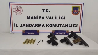 Manisa'da büyük operasyon! Ruhsatsız silah ve fişekler ele geçirildi