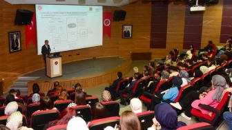 Kastamonu Üniversitesi'nde iklim değişikliği tartışıldı: Su kaynakları tehlikede