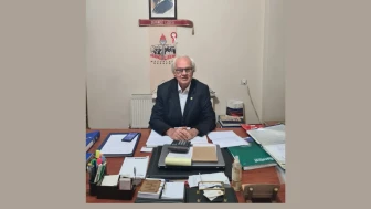 33 yıllık başkan yeniden seçildi: Derince Lisesi'nin yeni binası yolda