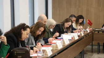 Kocaeli Büyükşehir Belediyesi çalıştaylarla geleceğe ışık tutuyor