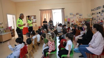 Miniklerden trafik dedektifi eğitimi: Es Çocuk Evi'nde güvenli gelecek için adımlar atılıyor
