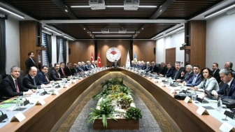 Bilecik Valisi Aygöl'den önemli açıklamalar: Orman yangınlarına karşı hazırlıklar masaya yatırıldı