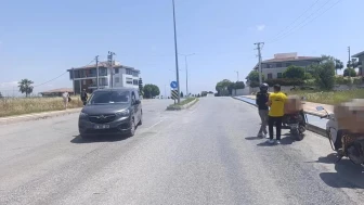 Manavgat'ta U dönüşü kazası: Motosiklet sürücüsü hastaneye kaldırıldı