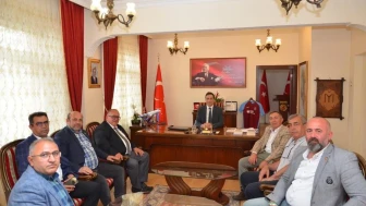 Bilecik Muhtarlar Derneği'nden Kaymakam Tuncer'e ziyaret: Yerel yönetim iletişimi güçleniyor