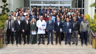 BUÜ’de başarılı akademisyenlere ödül: Rektör Yılmaz'dan övgü dolu açıklamalar