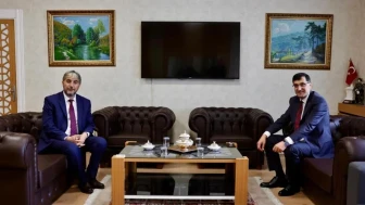 Kütahya'da eğitimde iş birliği hamlesi: Başkan Kahveci ve Müdür Yılmaz bir araya geldi