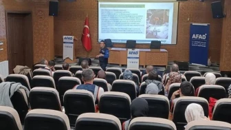 Bayburt'ta AFAD gönüllüsü eğitimleri başladı! Gönüllüler, sertifika için 5 gün boyunca neler öğrenecek?