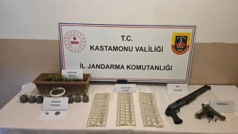 Kastamonu'da uyuşturucu operasyonu: 1 gözaltı, sahte dolarla silah ele geçirildi