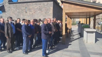 Gazeteci Sebahattin Özgün'ün annesi Memduha Özgün vefat etti