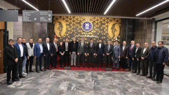 Kütahya'da ulaşımda devrim: Özel halk otobüsçüleriyle önemli toplantı gerçekleştirildi