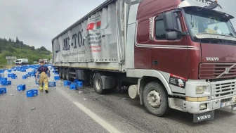 Balıkesir-Bursa yolunda tır kazası: Maddi hasar ve trafik aksamalarına yol açtı