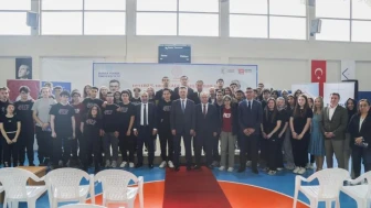 Bursa'da "100 Okul 100 Akademisyen"projesi ile öğrencilere üniversite deneyimi sunulacak