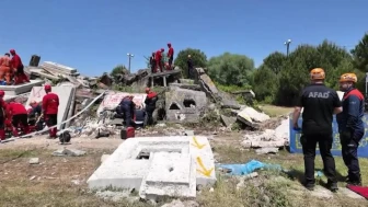 Kocaeli'de büyük deprem tatbikatına 13 il katıldı