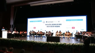 Kocaeli'de Çolakoğlu Metalurji'nin 80. yıl kutlamalarında bilgi yarışması coşkusu! Hangi okullar ödül kazandı?