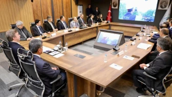 Erzincan'da can güvenliği için kritik toplantı: Altyapı çalışmalarında iş birliği şart