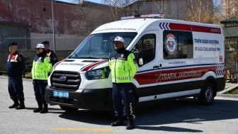 Jandarma bir ayda 23 bin aracı kontrol etti: 176 araç trafikten men edildi