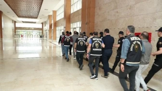 Antalya'da dev operasyon: 3 bin 790 kişi yakalandı, 475 tutuklandı