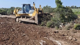 Didim'de yol çalışmaları devam ediyor: Fevzipaşa Mahallesi'nde çalışmalar sürüyor