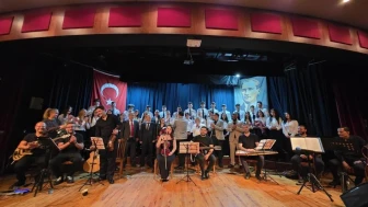 Nazilli Kültür Sanat Festivali'nde Türk Sanat Müziği rüzgarı: Öğrencilerin performansı büyük beğeni topladı