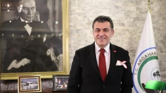 Ardahan'da 19 Mayıs kutlamaları coşkuyla başladı: Başkan Demir'den gençlere güven dolu mesaj