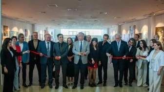 Erzincan'da 2025 Mezunları Resim Sergisi açıldı: Sanatseverlerden büyük ilgi!