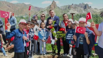 Tortum ilçesinde her yeni doğan bebeğe fidan