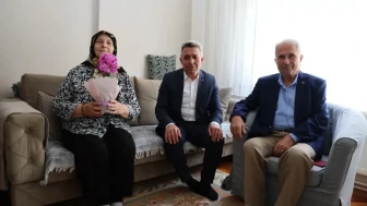Kandıra Belediye Başkanı, Anneler Günü'nde şehit ailelerini ziyaret ederek acılarına ortak oldu