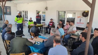 Burdur’da jandarmadan yetişkinlere trafik eğitimi: 2 bin 847 kişiye ulaşıldı