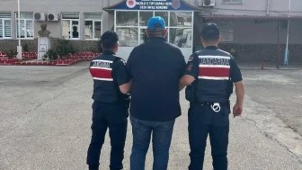Dolandırıcılık suçundan aranan şahıs Nazilli'de yakalandı