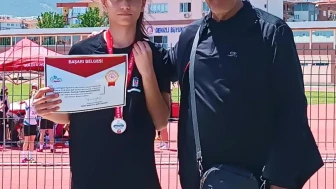 Elazığ’a atletizmde önemli dereceler: Okullararası küçükleryıldızlar atletizm Türkiye şampiyonasından Elazığ’a Türkiye 2 ve 3.’lüğü geldi