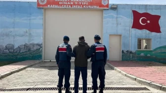 Afyonkarahisar'da hırsızlık zanlısı kıskıvrak yakalandı, adalet yerini buldu