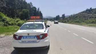 Burdur'da trafik denetimlerinde: 7 bin 462 araç kontrol edildi
