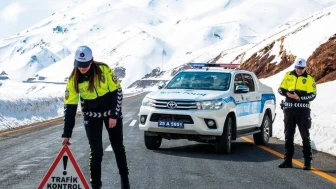 Erzurum'da Nisan ayında trafik kazaları alarm veriyor: 213 maddi hasarlı kaza