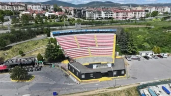 Derince Gösteri Merkezi yaz için yenilendi: Kocaeli'nin yeni buluşma noktası
