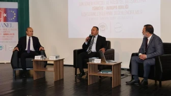 Eskişehir'de Avrupa Günü etkinliğinde AB-Türkiye ilişkilerinin geleceği masaya yatırıldı